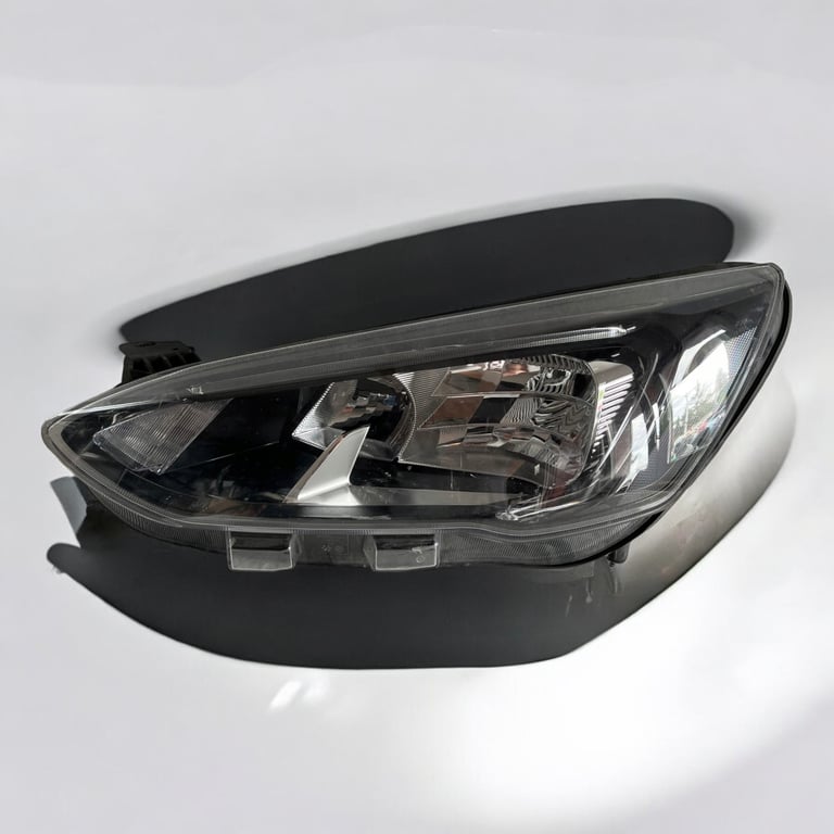 Frontscheinwerfer Ford Focus MX7B-13E015-CC LED Links Scheinwerfer Headlight