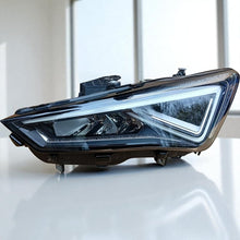 Laden Sie das Bild in den Galerie-Viewer, Frontscheinwerfer Seat Leon 5FB941007F Full LED Links Scheinwerfer Headlight