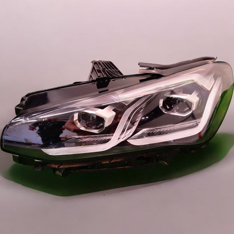 Frontscheinwerfer BMW 2 U06 5A42248 5A42247 Full LED Rechts oder Links SCH2117383383ze