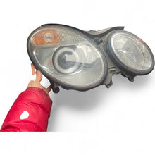 Load image into Gallery viewer, Frontscheinwerfer Mercedes-Benz W211 Xenon Rechts Scheinwerfer Headlight SCH6377403004kj