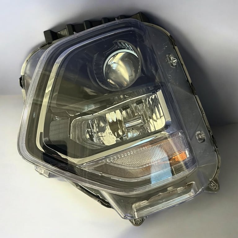 Frontscheinwerfer Hyundai Santa Fe 92101-S1000 Links Scheinwerfer Headlight