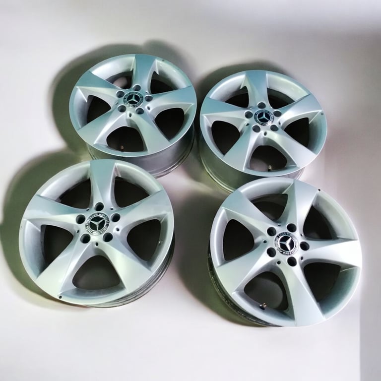 4x Alufelge 17 Zoll 7.0" 5x112 51ET Glanz Silber A4474012200 Mercedes-Benz Viano FEL9779271355dl