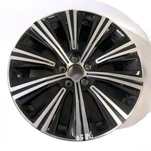 Laden Sie das Bild in den Galerie-Viewer, 1x Alufelge 18 Zoll 8.0&quot; 5x108 42ET 32243391 Volvo S90 V90 Rim Wheel