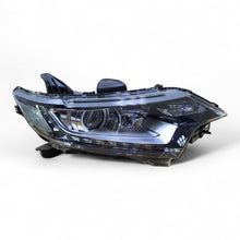 Laden Sie das Bild in den Galerie-Viewer, Frontscheinwerfer Mitsubishi Outlander III ECM921-22A20 Rechts Headlight SCH6396829716na
