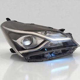 Frontscheinwerfer Toyota Yaris Rechts Scheinwerfer Headlight