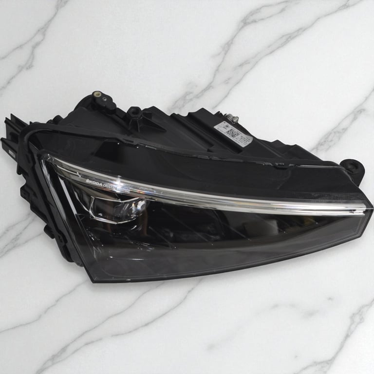 Frontscheinwerfer Skoda Scala 657941016A LED Rechts Scheinwerfer Headlight SCH4828534835wm