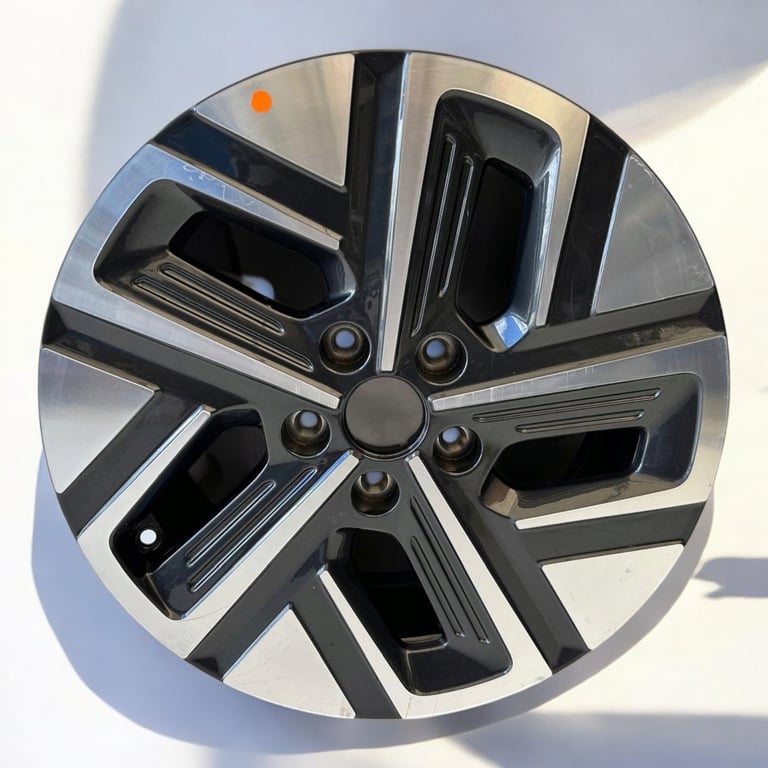 1x Alufelge 17 Zoll 7.0" 5x114.3 50ET Glanz Graphit 52910-DD100 Hyundai Kona Mg