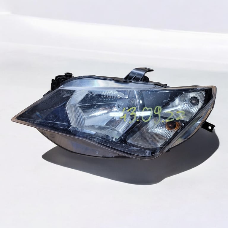 Frontscheinwerfer Seat Ibiza IV 6J1941021K Links Scheinwerfer Headlight