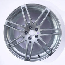 Load image into Gallery viewer, 1x Alufelge 20 Zoll 8.5" 5x112 33ET Glanz Silber 8R0601025R Audi Q5 Rim Wheel FEL4247956771wc