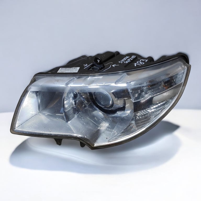 Frontscheinwerfer Skoda Superb II 3T1941017E 1ZS24704733 Bi-Xenon Links