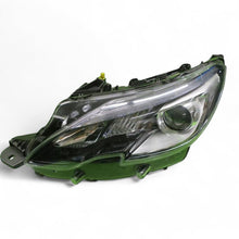 Load image into Gallery viewer, Frontscheinwerfer Peugeot 2008 I 9825313980 Links Scheinwerfer Headlight SCH6217490930zo