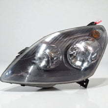 Laden Sie das Bild in den Galerie-Viewer, Frontscheinwerfer Opel Zafira B 0301214603 Links Scheinwerfer Headlight