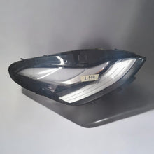 Load image into Gallery viewer, Frontscheinwerfer Tesla 3 1077376-00-C LED Rechts Scheinwerfer Headlight