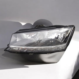 Frontscheinwerfer Skoda Fabia III 6V1941016D Rechts Scheinwerfer Headlight