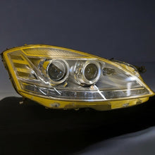 Laden Sie das Bild in den Galerie-Viewer, Frontscheinwerfer Mercedes-Benz W221 A2218201439 Xenon Rechts Headlight SCH1655497603kz