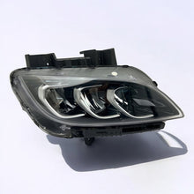 Laden Sie das Bild in den Galerie-Viewer, Frontscheinwerfer Hyundai Kona 92102J9600 Rechts Scheinwerfer Headlight