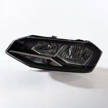 Laden Sie das Bild in den Galerie-Viewer, Frontscheinwerfer VW Polo 2G1941005 Links Scheinwerfer Headlight