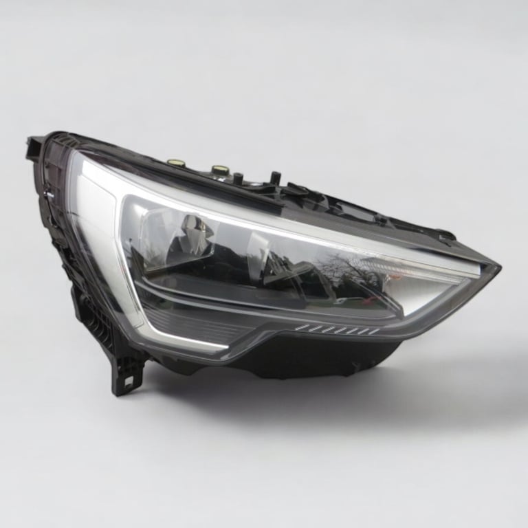 Frontscheinwerfer Audi Q3 83A941012 LED Rechts Scheinwerfer Headlight SCH9741729022dr