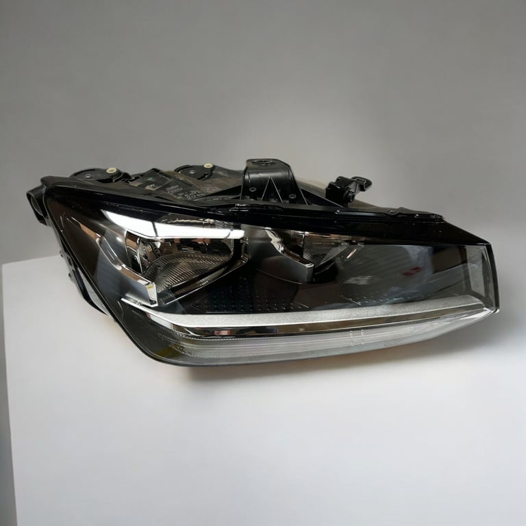 Frontscheinwerfer Audi Q2 Rechts Scheinwerfer Headlight