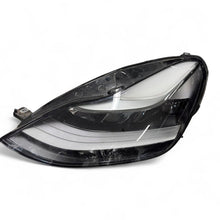 Laden Sie das Bild in den Galerie-Viewer, Frontscheinwerfer Tesla Model 3 1514952-00-D LED Links Scheinwerfer Headlight