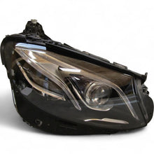 Laden Sie das Bild in den Galerie-Viewer, Frontscheinwerfer Mercedes-Benz W213 A2139066604 LED Rechts Headlight SCH8082496541qk