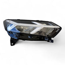 Load image into Gallery viewer, Frontscheinwerfer Dacia Sandero III Logan 260107920R LED Rechts Headlight SCH3762555734vp