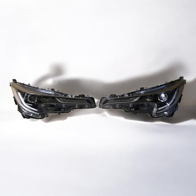 Frontscheinwerfer Toyota Corolla Ein Stück (Rechts oder Links) Headlight
