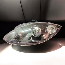 Laden Sie das Bild in den Galerie-Viewer, Frontscheinwerfer Seat Altea 5P1941753 Xenon Links Scheinwerfer Headlight
