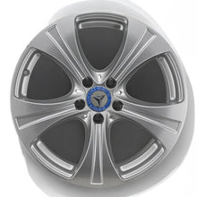 Laden Sie das Bild in den Galerie-Viewer, 4x Alufelge 18 Zoll 8.0&quot; 5x112 38ET Glanz Silber A2534010800 Mercedes-Benz