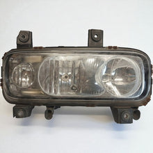 Laden Sie das Bild in den Galerie-Viewer, Frontscheinwerfer Mercedes-Benz A9738202761 Rechts Scheinwerfer Headlight SCH6608533620dk