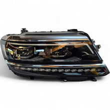 Laden Sie das Bild in den Galerie-Viewer, Frontscheinwerfer VW Tiguan 5NB941082D Full LED Rechts Scheinwerfer Headlight