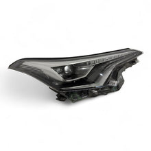 Laden Sie das Bild in den Galerie-Viewer, Frontscheinwerfer Toyota C-Hr 81110-F4071 LED Rechts Scheinwerfer Headlight SCH6210744758jo