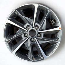 Load image into Gallery viewer, 1x Alufelge 17 Zoll 7.0&quot; 5x114.3 53ET Glanz Graphit 52910-G4700 Hyundai I30 Mg