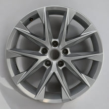 Load image into Gallery viewer, 1x Alufelge 18 Zoll 7.5&quot; 5x112 51ET Glanz Silber 5F0601025 Cupra Leon Rim Wheel