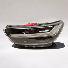 Load image into Gallery viewer, Frontscheinwerfer Volvo 31655988 LED Links Scheinwerfer Headlight SCH6530128481hk