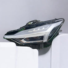 Laden Sie das Bild in den Galerie-Viewer, Frontscheinwerfer Polestar 2 31698076 LED Links Scheinwerfer Headlight