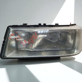 Frontscheinwerfer Audi V8 441941003B Links Scheinwerfer Headlight