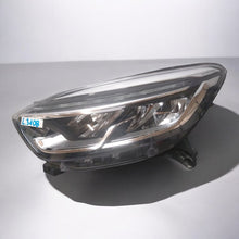 Load image into Gallery viewer, Frontscheinwerfer Renault Captur 260606152R Links Scheinwerfer Headlight