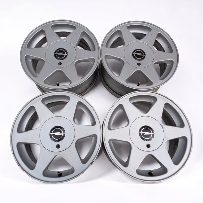 4x Alufelge 15 Zoll 7.0" 5x110 33ET 42428 Opel Omega A Vectra Zafira Rim Wheel