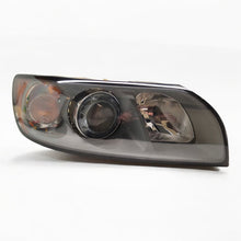Load image into Gallery viewer, Frontscheinwerfer Volvo S40 V50 30744682 Xenon Rechts Scheinwerfer Headlight SCH9680321646zi