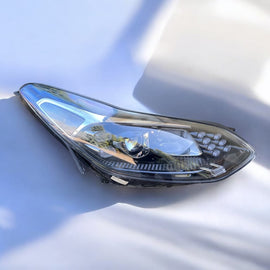 Frontscheinwerfer Kia Sportage IV 92102F1500 Ein Stück (Rechts oder Links)