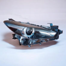 Laden Sie das Bild in den Galerie-Viewer, Frontscheinwerfer Mazda 3 Bm Bn Rechts Scheinwerfer Headlight SCH9176880232pf