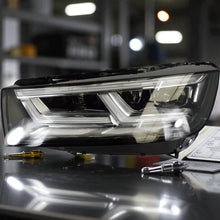 Laden Sie das Bild in den Galerie-Viewer, Frontscheinwerfer Audi Q5 80A941783F Links Scheinwerfer Headlight