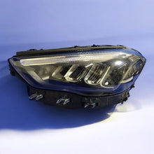 Laden Sie das Bild in den Galerie-Viewer, Frontscheinwerfer Mercedes-Benz W247 A2479063504 LED Links Headlight SCH3520104002es