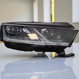 Frontscheinwerfer Skoda Octavia Fabia 5E4941016B Rechts Scheinwerfer Headlight SCH3968312572jf
