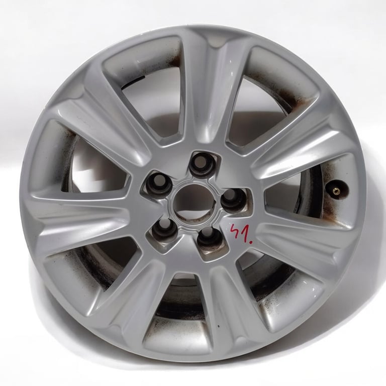 1x Alufelge 15 Zoll 6.5" 5x100 34ET Glanz Silber 8X0601025 Audi Rim Wheel