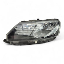 Laden Sie das Bild in den Galerie-Viewer, Frontscheinwerfer Skoda Rapid 5JB941015 Links Scheinwerfer Headlight SCH2219598401xo