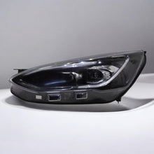 Laden Sie das Bild in den Galerie-Viewer, Frontscheinwerfer Ford Focus JX7B-13E017-AJ Full LED Links Headlight