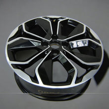Load image into Gallery viewer, 1x Alufelge 17 Zoll 7.0&quot; 4x100 44ET 403007914R 403001878R Renault Clio IV Captur