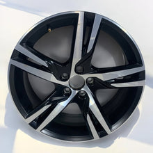 Laden Sie das Bild in den Galerie-Viewer, 1x Alufelge 19 Zoll 7.5" 5x108 50,5ET Matt Graphit 31423931 Volvo Rim Wheel